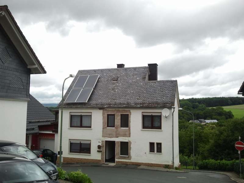 BAU.DE / BAU-Forum: 1. Bild zu Frage "Solarthermiemodule falsch montiert?" im BAU-Forum "Nutzung alternativer Energieformen" BAU.DE / BAU-Forum: 1. Bild zu Frage "Solarthermiemodule falsch montiert?" im BAU-Forum "Nutzung alternativer Energieformen"