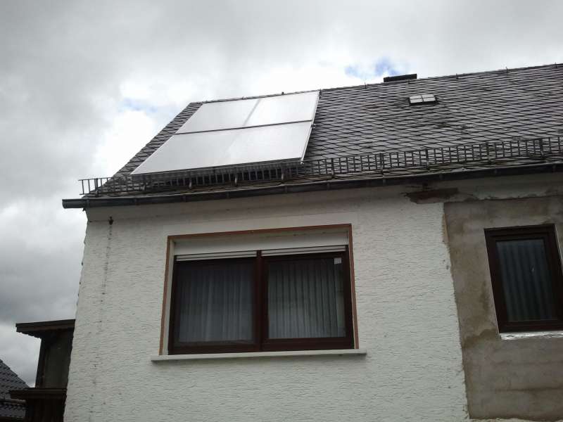 BAU.DE / BAU-Forum: 2. Bild zu Frage "Solarthermiemodule falsch montiert?" im BAU-Forum "Nutzung alternativer Energieformen" BAU.DE / BAU-Forum: 2. Bild zu Frage "Solarthermiemodule falsch montiert?" im BAU-Forum "Nutzung alternativer Energieformen"