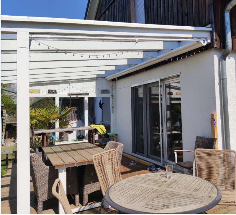 BAU.DE / BAU-Forum: 2. Bild zu Frage "Terrassenüberdachung: Senkrechte Balken anbringen – Sichere Befestigung an gedämmter Außenwand?" im BAU-Forum "Außenwände und Fassaden" BAU.DE / BAU-Forum: 2. Bild zu Frage "Terrassenüberdachung: Senkrechte Balken anbringen – Sichere Befestigung an gedämmter Außenwand?" im BAU-Forum "Außenwände und Fassaden"