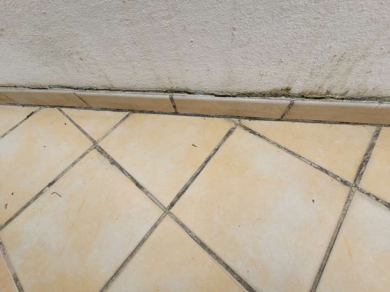 BAU.DE / BAU-Forum: 4. Bild zu Frage "Balkonsanierung: Welche Technik ist die beste? Kosten, Aufbau & Vorgehen?" im BAU-Forum "Balkon und Terrasse" BAU.DE / BAU-Forum: 4. Bild zu Frage "Balkonsanierung: Welche Technik ist die beste? Kosten, Aufbau & Vorgehen?" im BAU-Forum "Balkon und Terrasse"