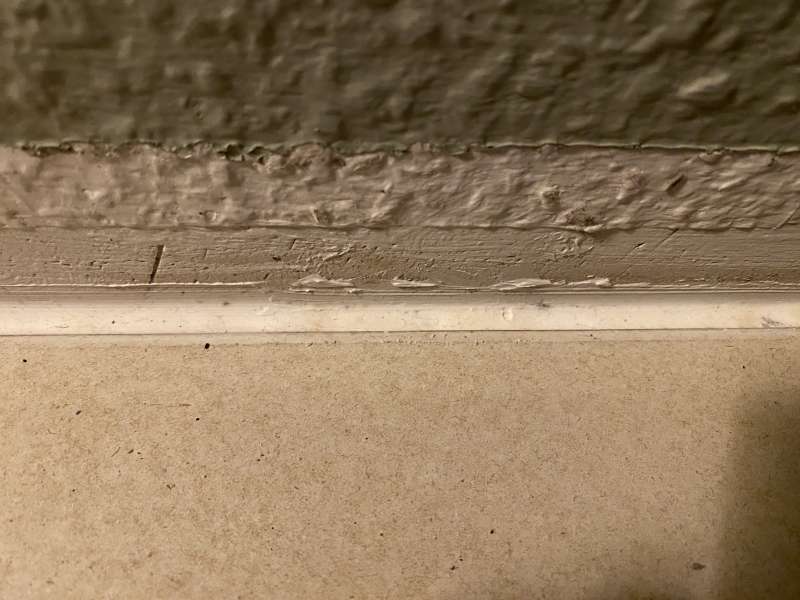 BAU.DE / BAU-Forum: 3. Bild zu Frage "Acryl als Dehnungsfuge bei Fußbodenheizung?" im BAU-Forum "Estrich und Bodenbeläge" BAU.DE / BAU-Forum: 3. Bild zu Frage "Acryl als Dehnungsfuge bei Fußbodenheizung?" im BAU-Forum "Estrich und Bodenbeläge"