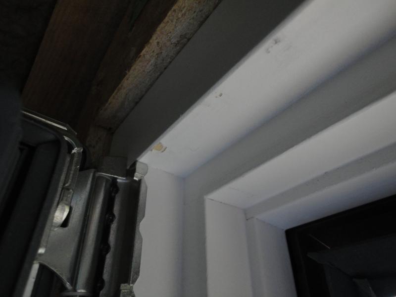 BAU.DE / BAU-Forum: 2. Bild zu Frage "Neue Fenster mit erheblichen Schäden! Was tun?" im BAU-Forum "Fenster und Außentüren" BAU.DE / BAU-Forum: 2. Bild zu Frage "Neue Fenster mit erheblichen Schäden! Was tun?" im BAU-Forum "Fenster und Außentüren"