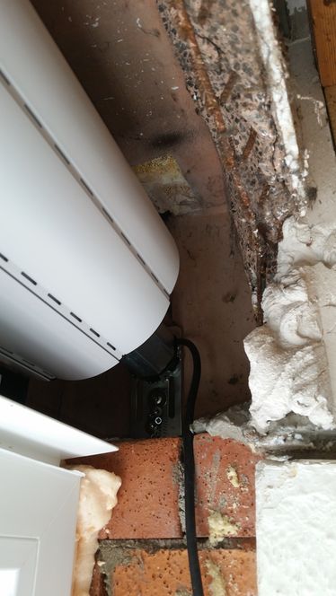 BAU.DE / BAU-Forum: 5. Bild zu Frage "Rollladensturz geschwächt: Tragfähigkeit prüfen? Kosten für Sanierung & Risiken" im BAU-Forum "Fenster und Außentüren" BAU.DE / BAU-Forum: 5. Bild zu Frage "Rollladensturz geschwächt: Tragfähigkeit prüfen? Kosten für Sanierung & Risiken" im BAU-Forum "Fenster und Außentüren"