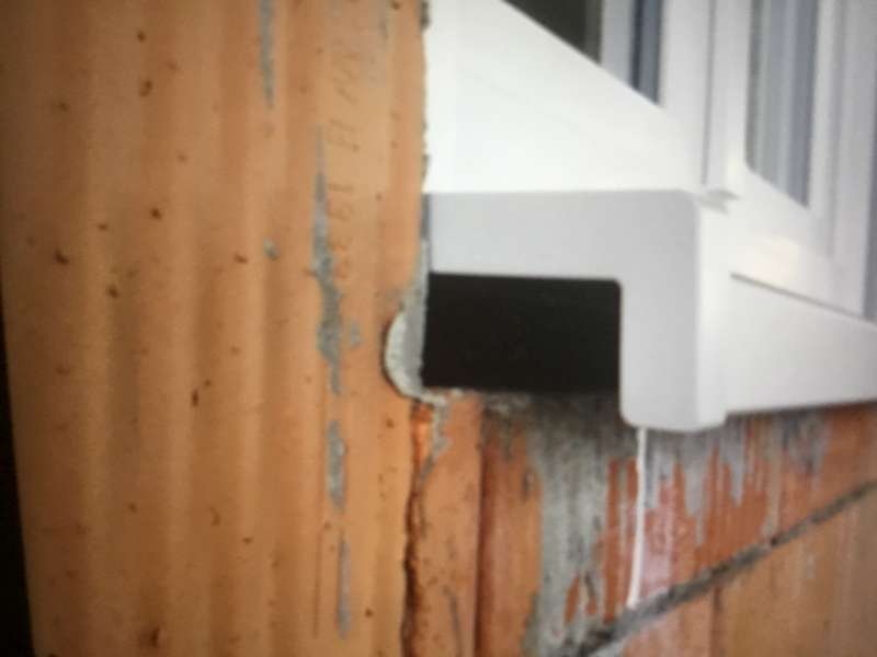 BAU.DE / BAU-Forum: 4. Bild zu Frage "Fenstereinbau: 3 cm Toleranz – Was tun bei zu kurzen Fenstern?" im BAU-Forum "Fenster und Außentüren" BAU.DE / BAU-Forum: 4. Bild zu Frage "Fenstereinbau: 3 cm Toleranz – Was tun bei zu kurzen Fenstern?" im BAU-Forum "Fenster und Außentüren"