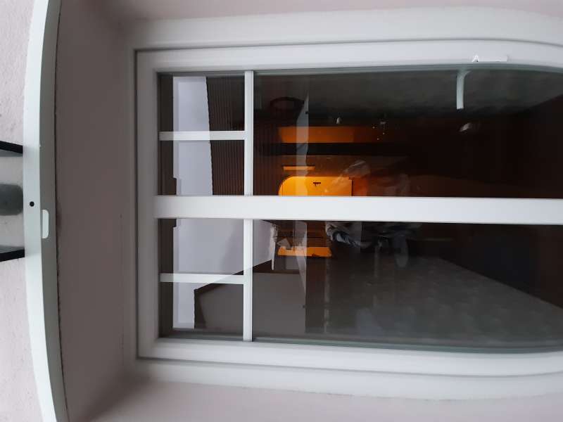 BAU.DE / BAU-Forum: 2. Bild zu Frage "Balkontür-Austausch im Altbau: Rahmenbreite ungleichmäßig – Mangel, Rechte & Vorgehen?" im BAU-Forum "Fenster und Außentüren" BAU.DE / BAU-Forum: 2. Bild zu Frage "Balkontür-Austausch im Altbau: Rahmenbreite ungleichmäßig – Mangel, Rechte & Vorgehen?" im BAU-Forum "Fenster und Außentüren"