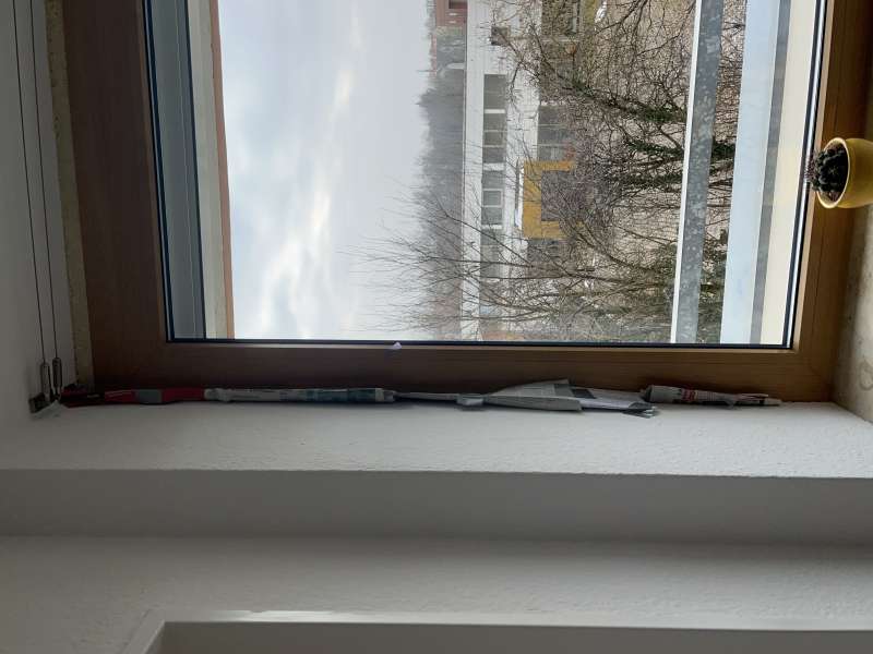 BAU.DE / BAU-Forum: 5. Bild zu Frage "Fensteraustausch mangelhaft: Rechte, Nachbesserung & Minderung der Rechnung?" im BAU-Forum "Fenster und Außentüren" BAU.DE / BAU-Forum: 5. Bild zu Frage "Fensteraustausch mangelhaft: Rechte, Nachbesserung & Minderung der Rechnung?" im BAU-Forum "Fenster und Außentüren"