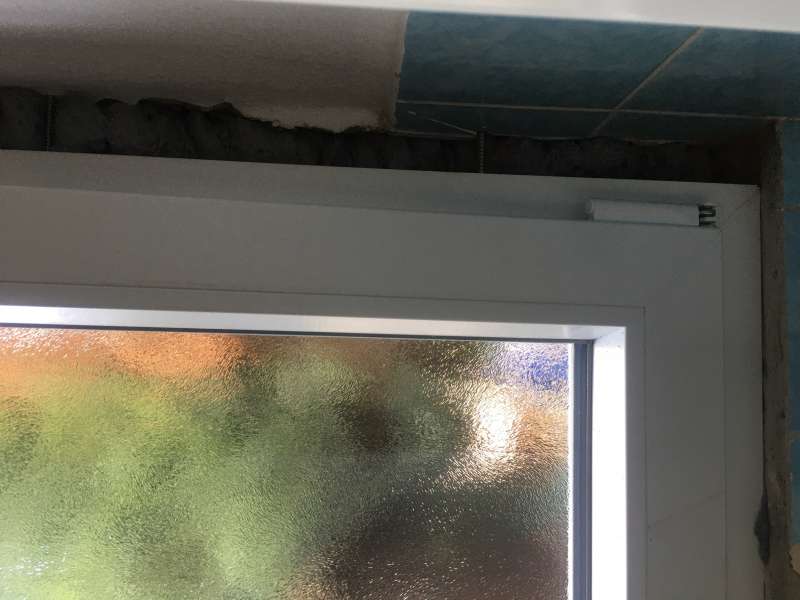 BAU.DE / BAU-Forum: 3. Bild zu Frage "Fenster zu klein im Altbau: Ursachen, Folgen & Rechte bei Fehlmontage?" im BAU-Forum "Fenster und Außentüren" BAU.DE / BAU-Forum: 3. Bild zu Frage "Fenster zu klein im Altbau: Ursachen, Folgen & Rechte bei Fehlmontage?" im BAU-Forum "Fenster und Außentüren"