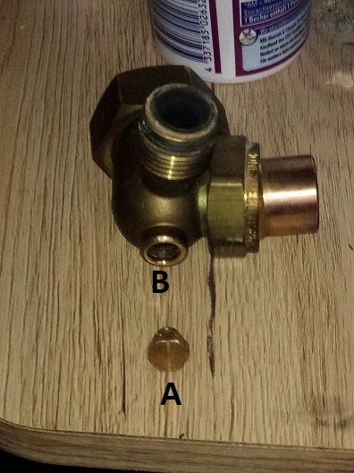 BAU.DE / BAU-Forum: 1. Bild zu Frage "Buderus Logamax GB112" im BAU-Forum "Heizung / Warmwasser" BAU.DE / BAU-Forum: 1. Bild zu Frage "Buderus Logamax GB112" im BAU-Forum "Heizung / Warmwasser"