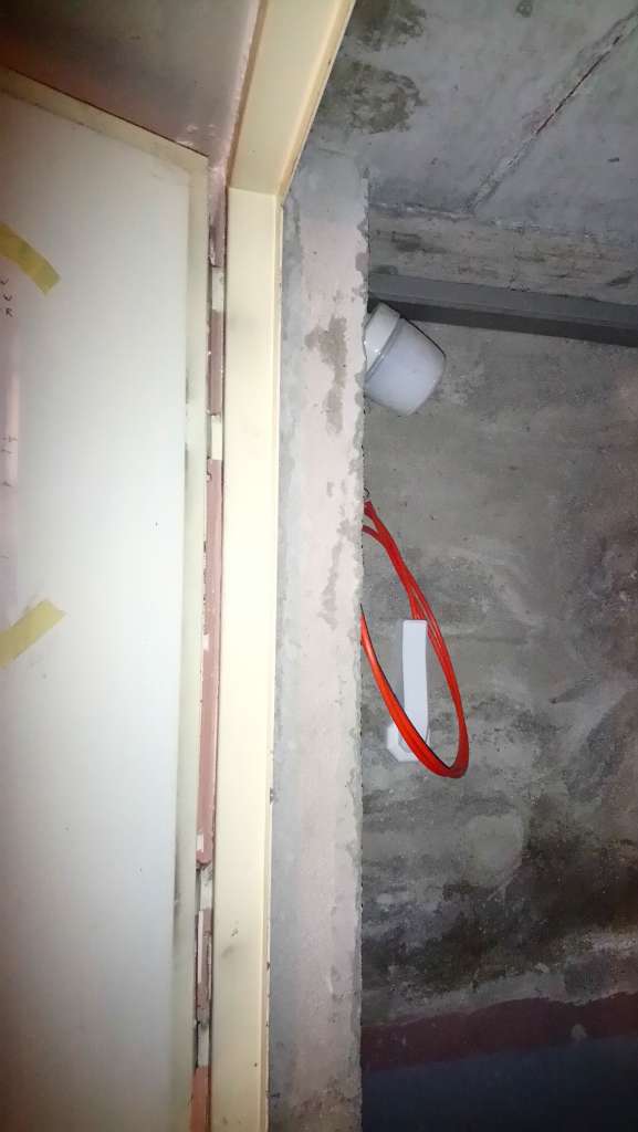BAU.DE / BAU-Forum: 3. Bild zu Frage "Brandschutztür-Ausbau: Sturz notwendig? Wandöffnung vergrößern – Kosten & Statik beachten!" im BAU-Forum "Innenwände" BAU.DE / BAU-Forum: 3. Bild zu Frage "Brandschutztür-Ausbau: Sturz notwendig? Wandöffnung vergrößern – Kosten & Statik beachten!" im BAU-Forum "Innenwände"
