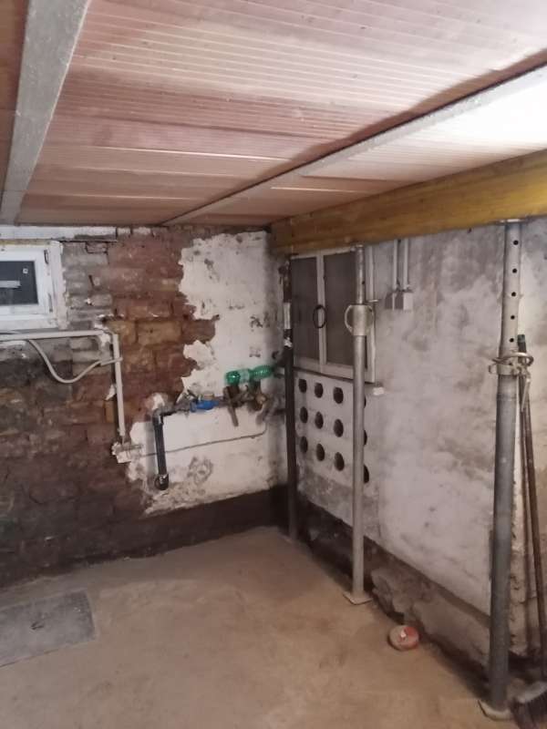 BAU.DE / BAU-Forum: 2. Bild zu Frage "Kellersanierung" im BAU-Forum "Keller" BAU.DE / BAU-Forum: 2. Bild zu Frage "Kellersanierung" im BAU-Forum "Keller"