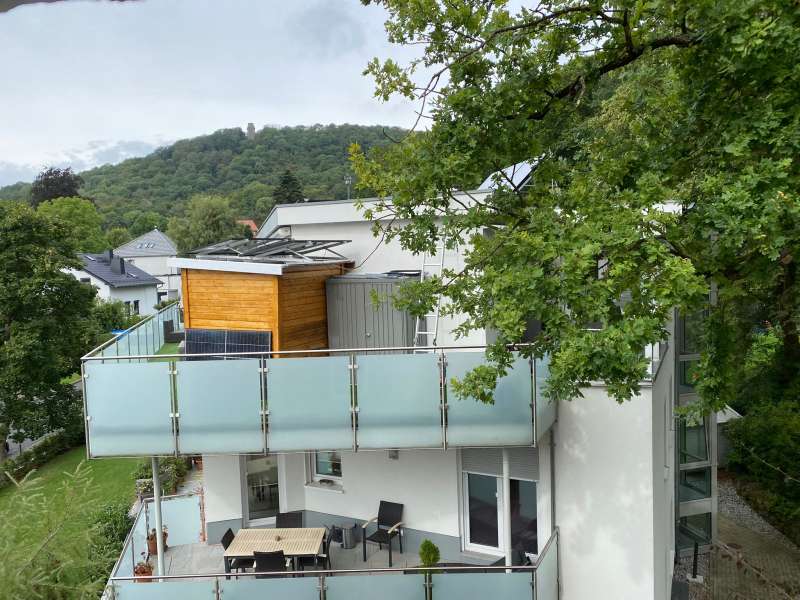 BAU.DE / BAU-Forum: 2. Bild zu Frage "Terrassenaufbau Staffelgeschoss: Sauna, Schuppen & Solarpanele – Was ist erlaubt?" im BAU-Forum "Normen, Vorschriften, Verordnungen etc." BAU.DE / BAU-Forum: 2. Bild zu Frage "Terrassenaufbau Staffelgeschoss: Sauna, Schuppen & Solarpanele – Was ist erlaubt?" im BAU-Forum "Normen, Vorschriften, Verordnungen etc."