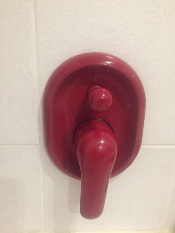 BAU.DE / BAU-Forum: 3. Bild zu Frage "UP-Armatur Badewanne Einhandmischer vor 1992  -  wer kennt den Hersteller?" im BAU-Forum "Sanitär, Bad, Dusche, WC" BAU.DE / BAU-Forum: 3. Bild zu Frage "UP-Armatur Badewanne Einhandmischer vor 1992  -  wer kennt den Hersteller?" im BAU-Forum "Sanitär, Bad, Dusche, WC"