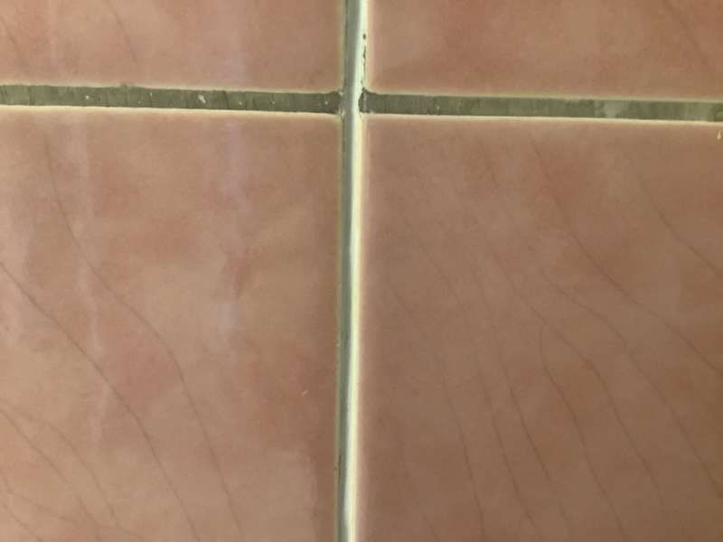 BAU.DE / BAU-Forum: 1. Bild zu Frage "Asbest in Fugenmasse?" im BAU-Forum "Sanitär, Bad, Dusche, WC" BAU.DE / BAU-Forum: 1. Bild zu Frage "Asbest in Fugenmasse?" im BAU-Forum "Sanitär, Bad, Dusche, WC"