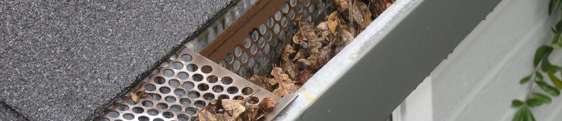 So vermeiden Sie Schäden an Ihrer Dachrinne im Winter So vermeiden Sie Schäden an Ihrer Dachrinne im Winter
