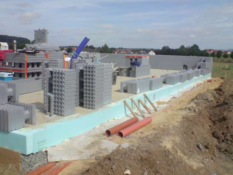 Bild von Baugeschäft - Jens Rösner - Titel: Rohbau mit Styroporsteinen als Neoporhaus Bild von Baugeschäft - Jens Rösner - Titel: Rohbau mit Styroporsteinen als Neoporhaus