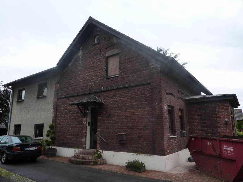 Bild: Energetische Komplettsanierung, WDVS, Fenster, Heizung, Erneuerbare Energien