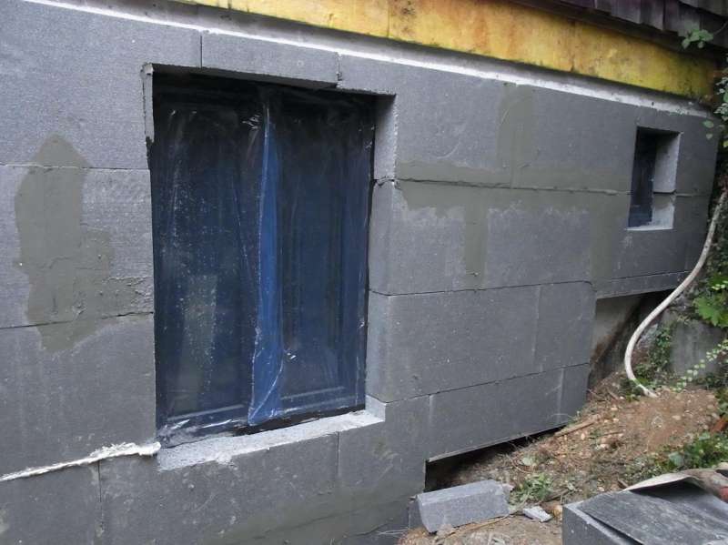 BAU.DE / BAU-Forum: 1. Bild zu Frage "Fassadendämmung mangelhaft: Rechte, Vorgehen & Kosten bei Pfusch am Bau?" im BAU-Forum "Außenwände und Fassaden" BAU.DE / BAU-Forum: 1. Bild zu Frage "Fassadendämmung mangelhaft: Rechte, Vorgehen & Kosten bei Pfusch am Bau?" im BAU-Forum "Außenwände und Fassaden"