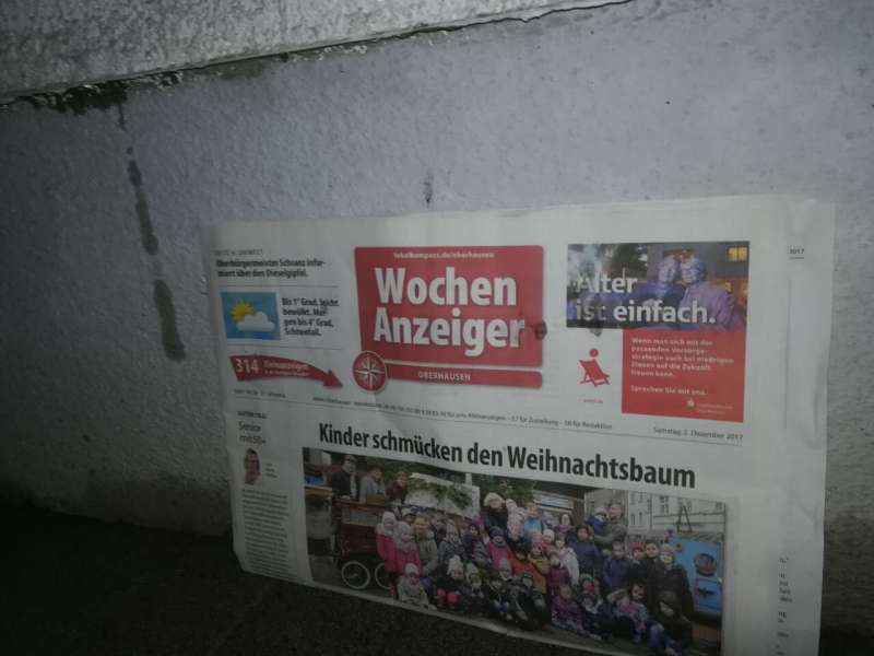 BAU.DE / BAU-Forum: 4. Bild zu Antwort "KS-Stein & Wasserlauf: Schadensbild seit Baubeginn" auf die Frage "Nasse Fassade & Rinnsal am Kellersockel: Ursachen, Sanierung & Kosten?" im BAU-Forum "Außenwände und Fassaden" BAU.DE / BAU-Forum: 4. Bild zu Antwort "KS-Stein & Wasserlauf: Schadensbild seit Baubeginn" auf die Frage "Nasse Fassade & Rinnsal am Kellersockel: Ursachen, Sanierung & Kosten?" im BAU-Forum "Außenwände und Fassaden"