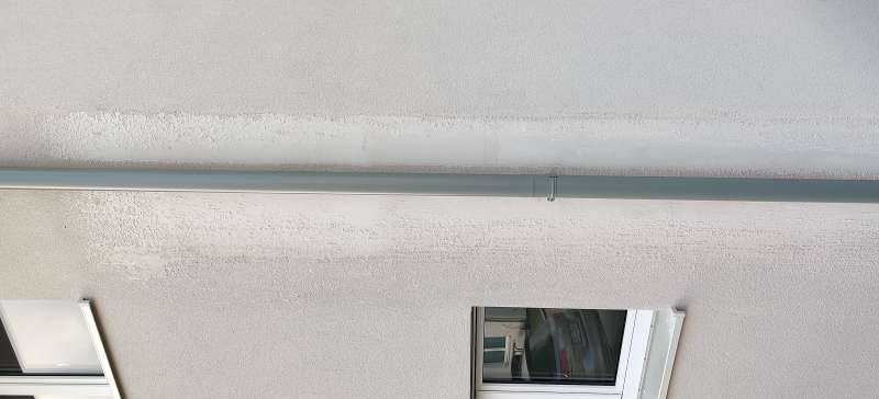 BAU.DE / BAU-Forum: 2. Bild zu Frage "Außenputz nach Sturm: Ursachen, Schäden & Kosten der Sanierung?" im BAU-Forum "Außenwände und Fassaden" BAU.DE / BAU-Forum: 2. Bild zu Frage "Außenputz nach Sturm: Ursachen, Schäden & Kosten der Sanierung?" im BAU-Forum "Außenwände und Fassaden"