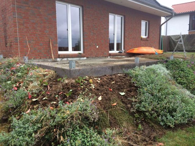 BAU.DE / BAU-Forum: 1. Bild zu Frage "Naturstein-Terrasse mit WeberMix 682: Erfahrungen, Probleme & Lösungen bei Reklamationen?" im BAU-Forum "Balkon und Terrasse" BAU.DE / BAU-Forum: 1. Bild zu Frage "Naturstein-Terrasse mit WeberMix 682: Erfahrungen, Probleme & Lösungen bei Reklamationen?" im BAU-Forum "Balkon und Terrasse"