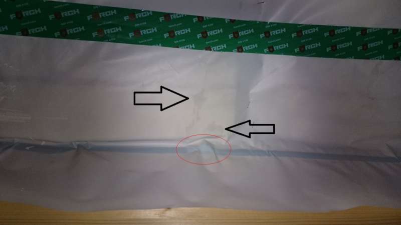 BAU.DE / BAU-Forum: 1. Bild zu Frage "Feuchtigkeit zwischen Dampfbremse & Dämmung: Ursachen, Risiken & Trocknungsmaßnahmen?" im BAU-Forum "Dach" BAU.DE / BAU-Forum: 1. Bild zu Frage "Feuchtigkeit zwischen Dampfbremse & Dämmung: Ursachen, Risiken & Trocknungsmaßnahmen?" im BAU-Forum "Dach"