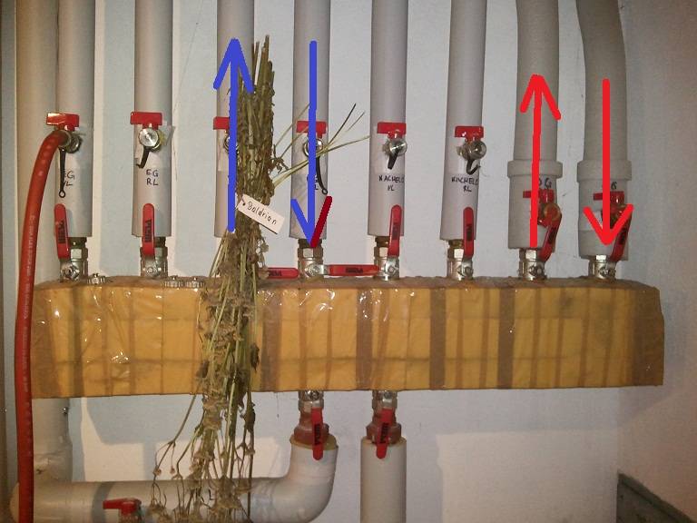 BAU.DE / BAU-Forum: 2. Bild zu Antwort "Fußbodenheizung 1.OG: Heizkreise & Einrohrsystem-Anpassung" auf die Frage "Fußbodenheizung im 1. OG nachrüsten: Kosten, Aufbauhöhe & Heizsystem-Anpassung?" im BAU-Forum "Fußbodenheizungen / Wandheizungen" BAU.DE / BAU-Forum: 2. Bild zu Antwort "Fußbodenheizung 1.OG: Heizkreise & Einrohrsystem-Anpassung" auf die Frage "Fußbodenheizung im 1. OG nachrüsten: Kosten, Aufbauhöhe & Heizsystem-Anpassung?" im BAU-Forum "Fußbodenheizungen / Wandheizungen"