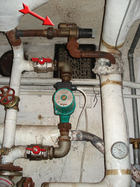 BAU.DE / BAU-Forum: 1. Bild zu Frage "Druckminderer richtig einstellen: Anleitung, Funktion & optimaler Wasserdruck?" im BAU-Forum "Heizung / Warmwasser" BAU.DE / BAU-Forum: 1. Bild zu Frage "Druckminderer richtig einstellen: Anleitung, Funktion & optimaler Wasserdruck?" im BAU-Forum "Heizung / Warmwasser"