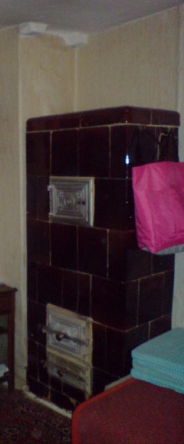 BAU.DE / BAU-Forum: 1. Bild zu Frage "Kachelofen Abbau: Anleitung, Tipps & Werkzeug für sicheren Rückbau alter Öfen" im BAU-Forum "Kamin und Kachelofen" BAU.DE / BAU-Forum: 1. Bild zu Frage "Kachelofen Abbau: Anleitung, Tipps & Werkzeug für sicheren Rückbau alter Öfen" im BAU-Forum "Kamin und Kachelofen"