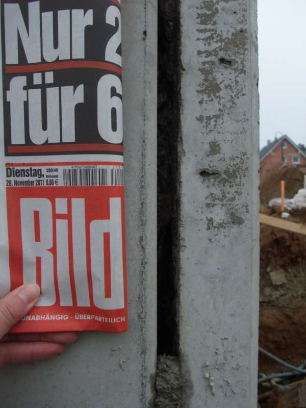 BAU.DE / BAU-Forum: 3. Bild zu Antwort "Weiße Wanne: Bilder der Fugen-Katastrophe im Keller" auf die Frage "Weiße Wanne Fugenabdichtung: Risiken, Produkte & Alternativen für wasserdichten Keller?" im BAU-Forum "Keller" BAU.DE / BAU-Forum: 3. Bild zu Antwort "Weiße Wanne: Bilder der Fugen-Katastrophe im Keller" auf die Frage "Weiße Wanne Fugenabdichtung: Risiken, Produkte & Alternativen für wasserdichten Keller?" im BAU-Forum "Keller"