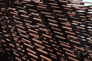 Eine Baustahlmatte ist eine flächige Bewehrung aus verschweißten Stahldrähten, die vor allem in der Herstellung von Stahlbeton eingesetzt wird. Eine Baustahlmatte ist eine flächige Bewehrung aus verschweißten Stahldrähten, die vor allem in der Herstellung von Stahlbeton eingesetzt wird.