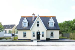 Immobilienmakler vs. Privatverkauf: Vor- und Nachteile - Bild: Dhruv Saran Mehra / Unsplash Immobilienmakler vs. Privatverkauf: Vor- und Nachteile - Bild: Dhruv Saran Mehra / Unsplash