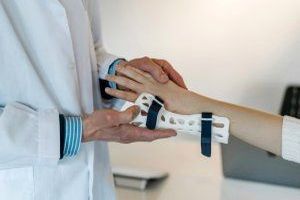 Abwasserbehandlung bezeichnet den Prozess der Reinigung von Abwasser, um es in einen Zustand zu bringen, der eine sichere Rückführung in die Umwelt ermöglicht. Abwasserbehandlung bezeichnet den Prozess der Reinigung von Abwasser, um es in einen Zustand zu bringen, der eine sichere Rückführung in die Umwelt ermöglicht.