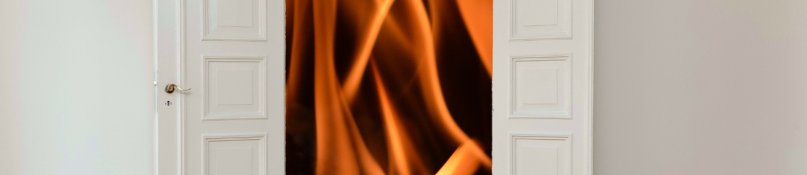 Brandschutztüren im modernen Hochbau - Anforderungen, Feuerwiderstandsklassen und Materialien Brandschutztüren im modernen Hochbau - Anforderungen, Feuerwiderstandsklassen und Materialien